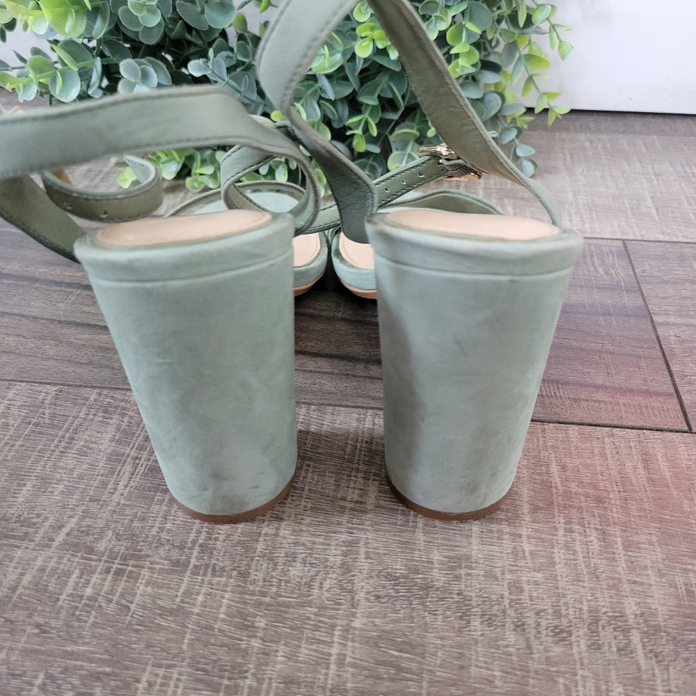 Gianni Bini McKaria Nubuck Leather Sage Green Block Heels Womens Size 9.5 - Picture 6 of 8